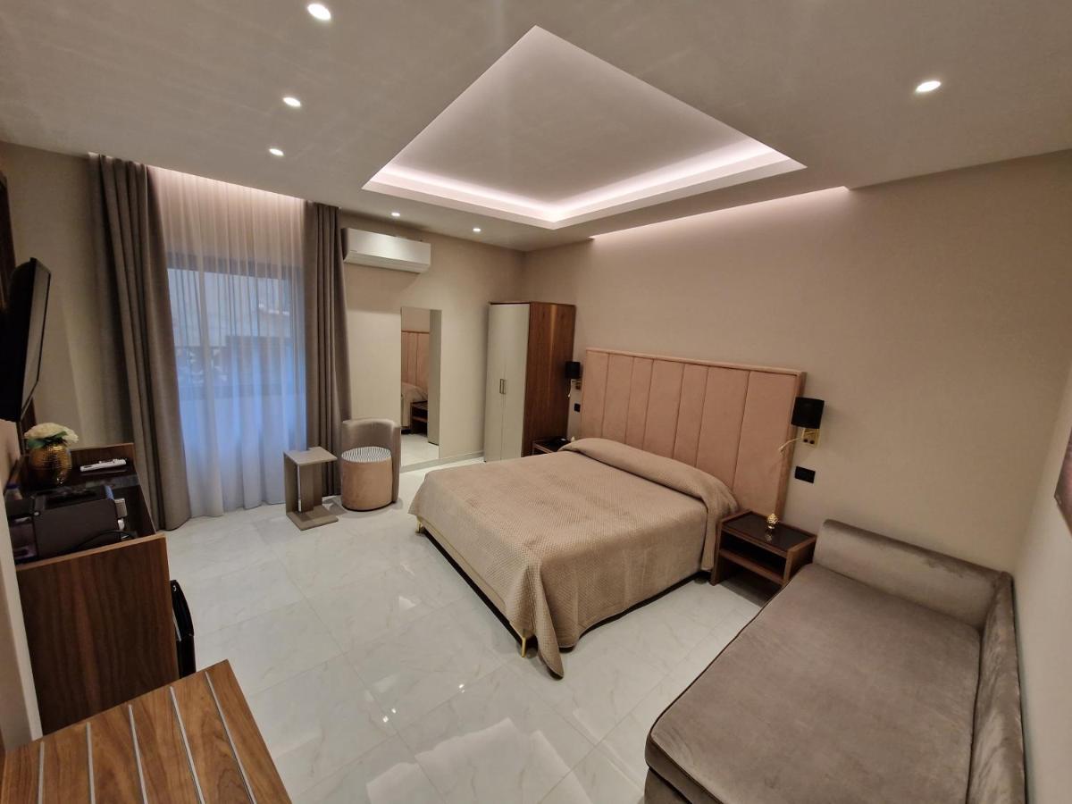 Beatus Suites And Rooms B&B Canicattì Buitenkant foto