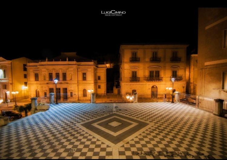 Beatus Suites And Rooms B&B Canicattì Buitenkant foto